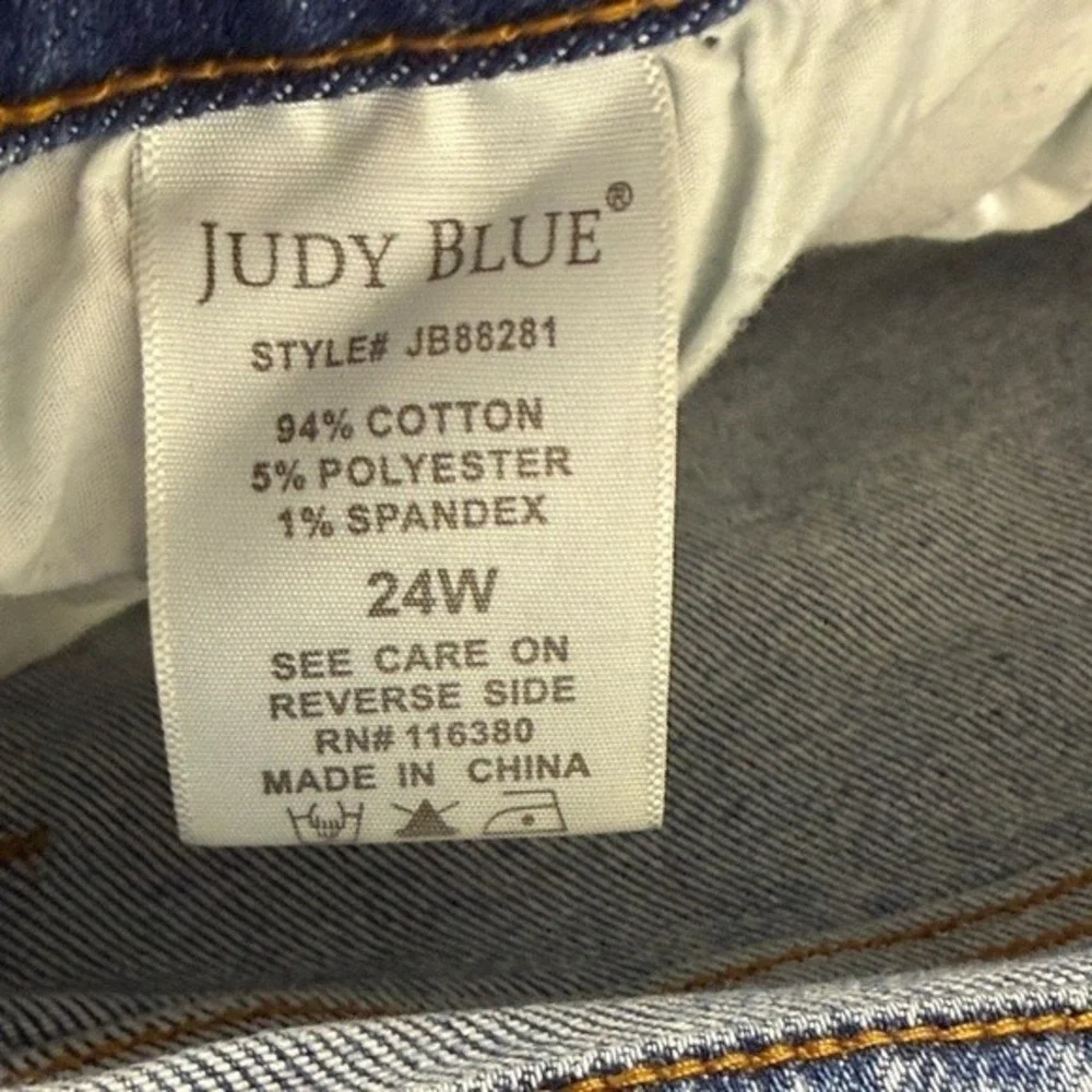 Judy Blue Boyfriend Fit Distressed Acid Wash Blue Jeans 24W JB88281 High‎ Rise